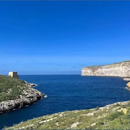 Water Lily Oasis Courtyard - 5min Walk To *