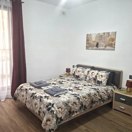 Water Lily Oasis Courtyard - 5min Walk To Apartamento Xlendi