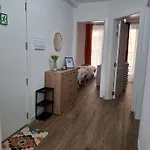 Water Lily Oasis Courtyard - 5min Walk To Apartment