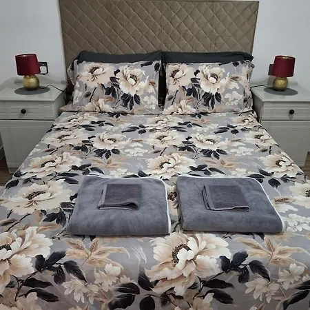 Appartement Water Lily Oasis Courtyard - 5min Walk To *